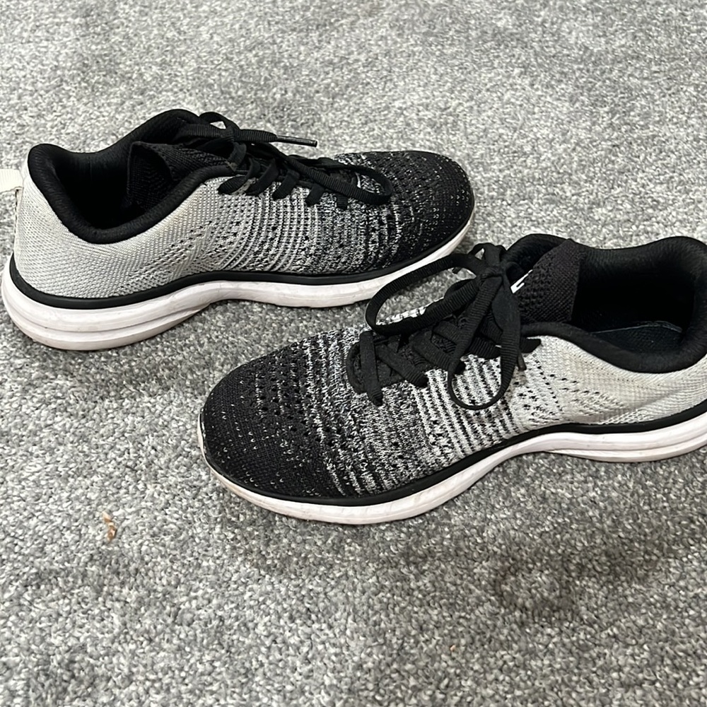 APL sneakers - Picture 4 of 4